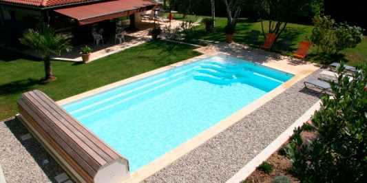 shutterstock piscine béton